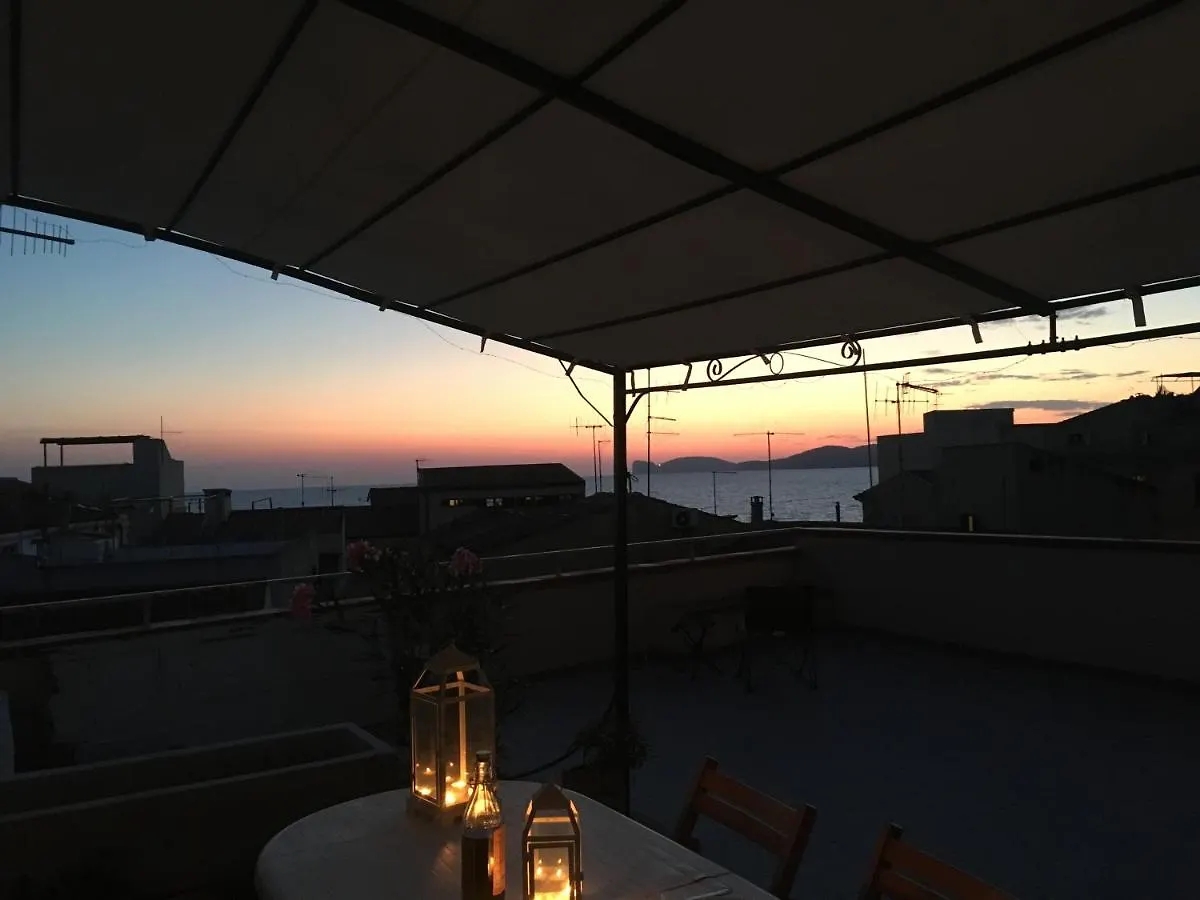 Ferienhaus Appartamento Con Grande Terrazza Sul Mare Alghero