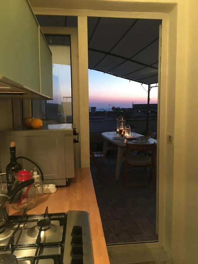 Appartamento con grande terrazza sul mare Alghero Italia